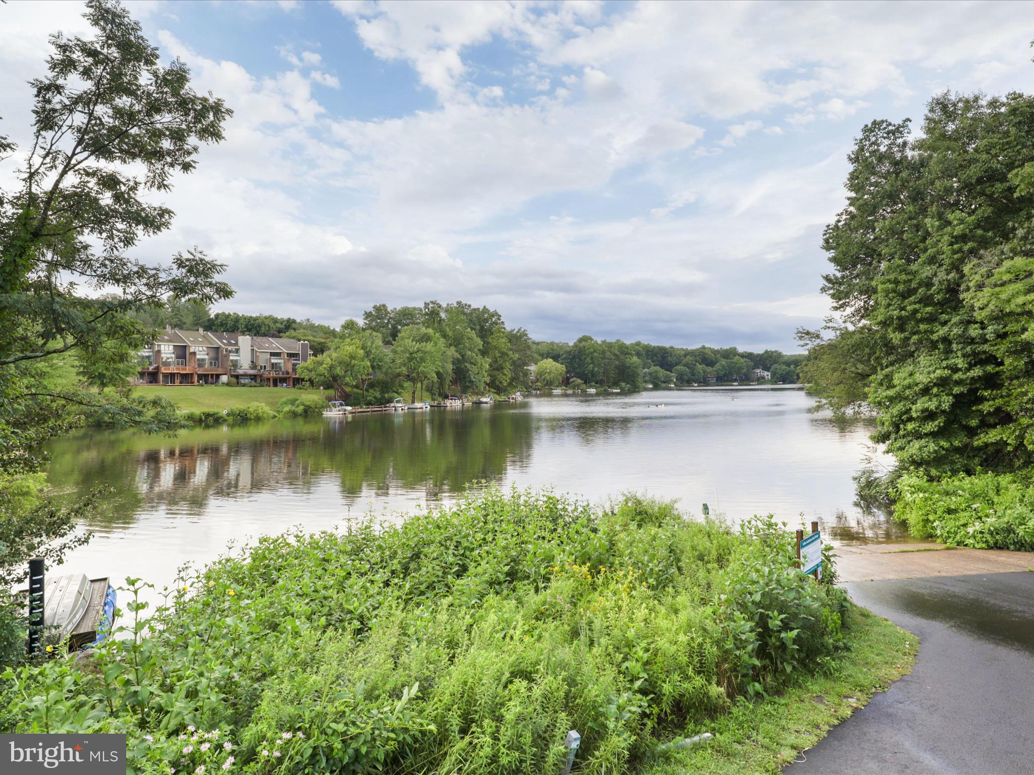 11156 Boathouse Court, Unit 73 Reston, VA 20191 - Photo 40 of 59 Gallery Image 40