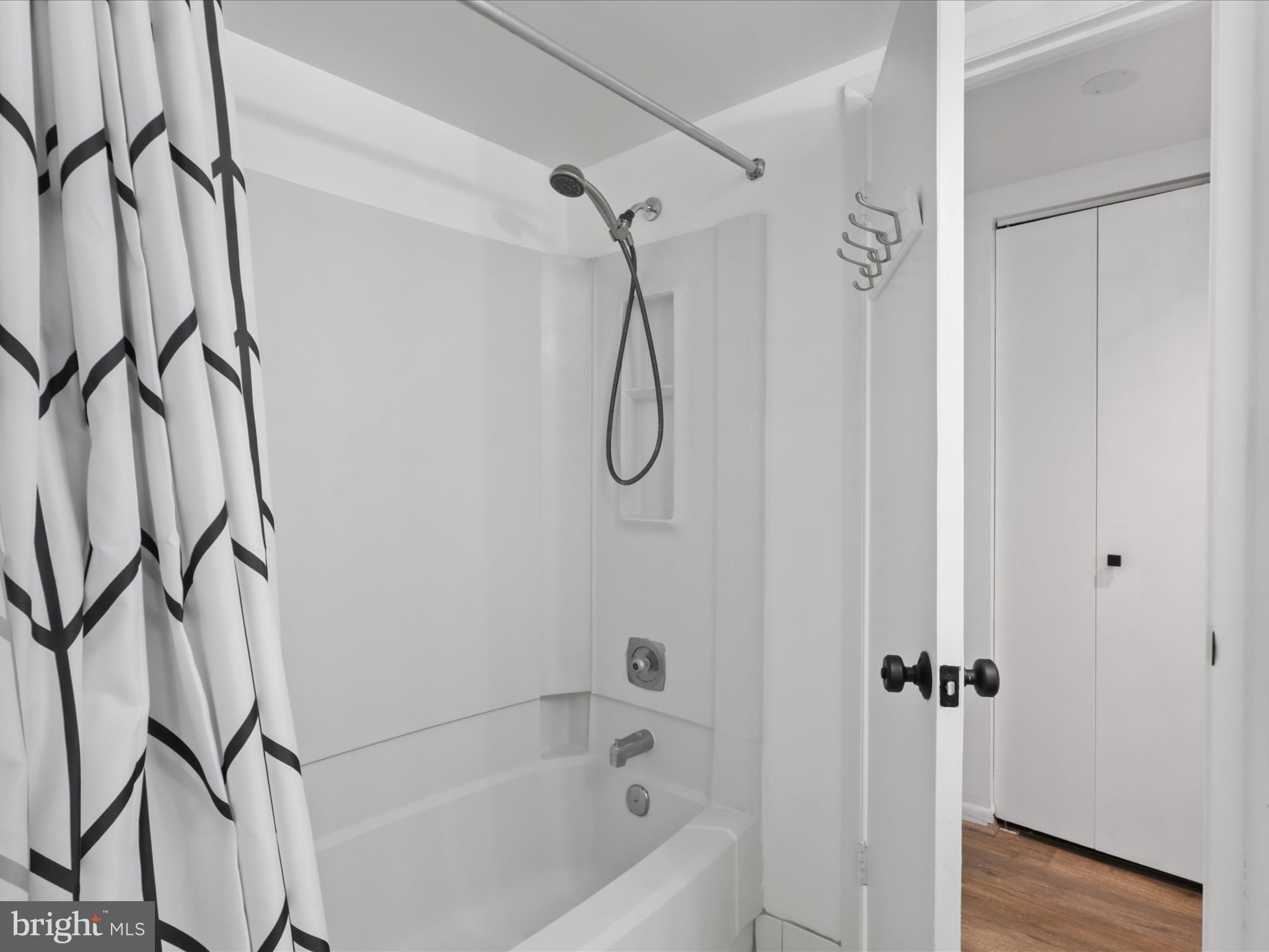 11156 Boathouse Court, Unit 73 Reston, VA 20191 - Photo 10 of 59 Gallery Image 10