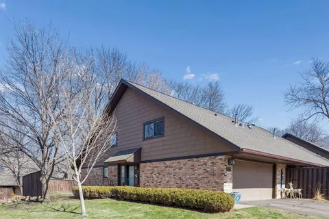 $719,000 | 17870 Tioga Trail, Minnetonka, MN 55391