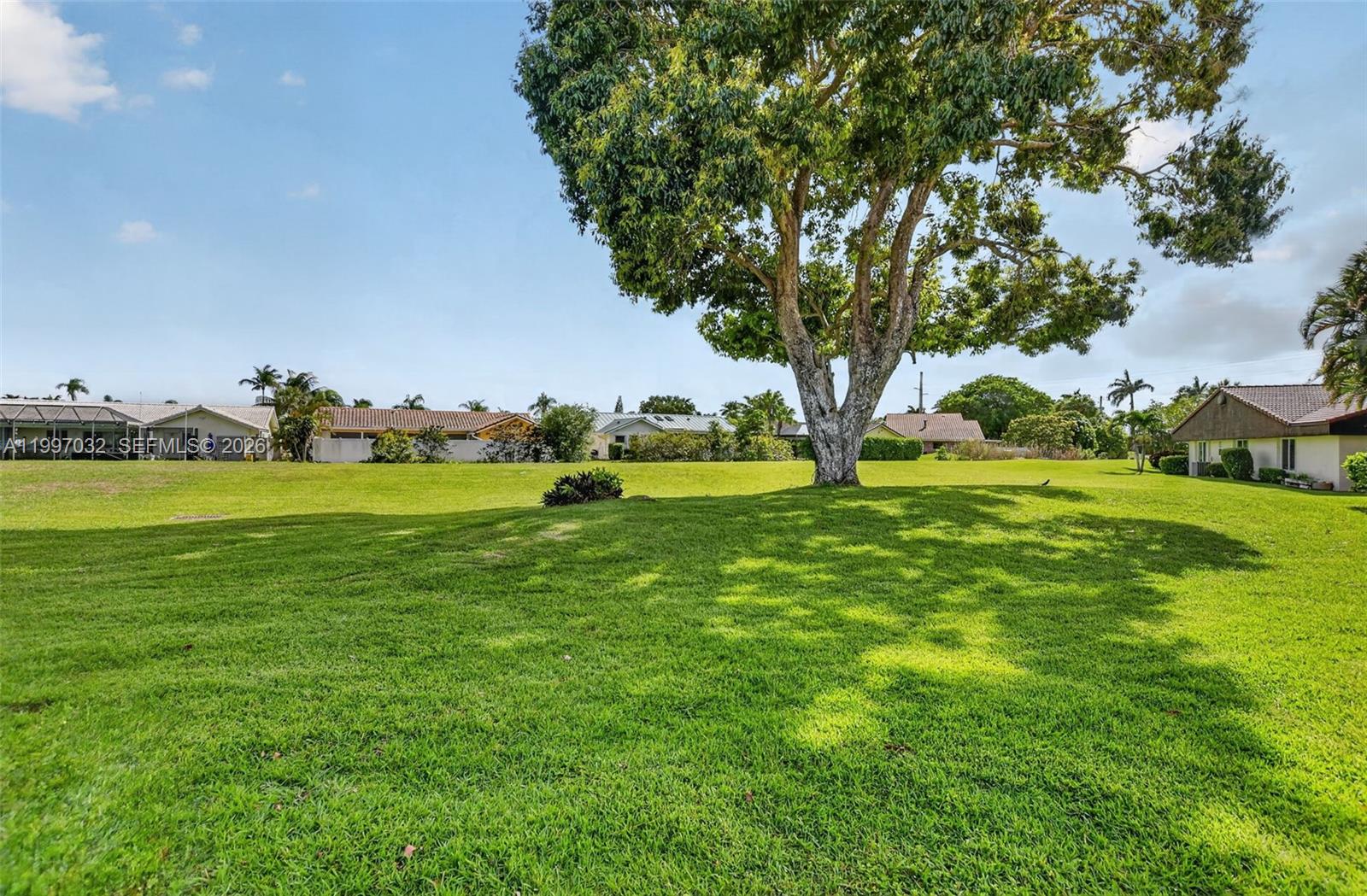 6924 Tiburon Circle, Unit 128 Boca Raton, FL 33433 - Photo 31 of 34 Gallery Image 31