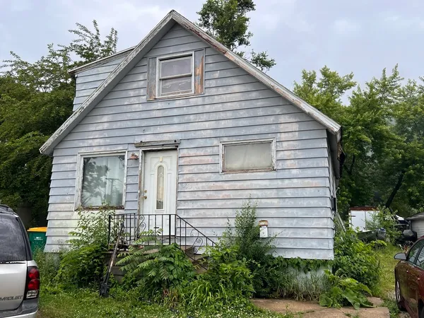 $60,000 | 511 North Briggs Street, Joliet, IL 60432