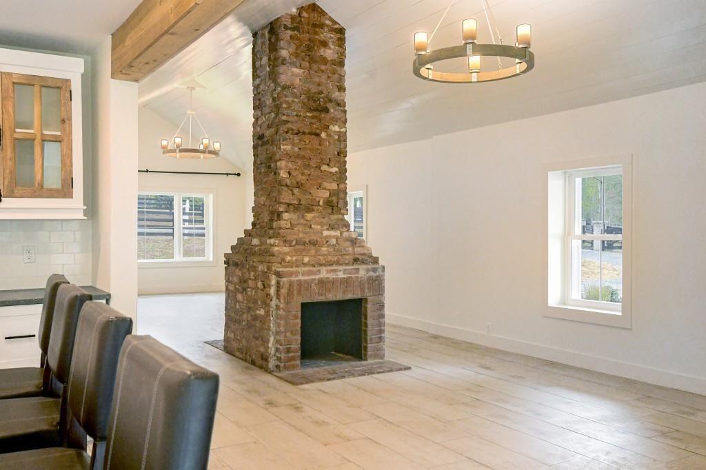 15585 South Thompson Road Alpharetta, GA 30004 - Photo 9 of 49