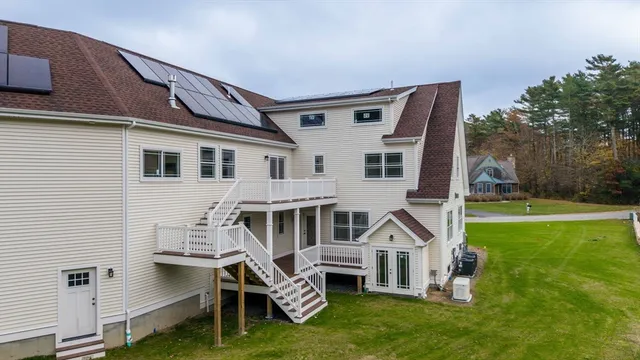 $2,500,000 | 13 Park Place, Mattapoisett, MA 02739