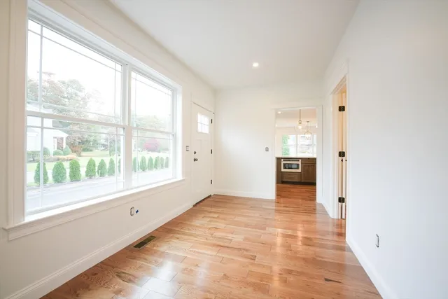 $2,500,000 | 13 Park Place, Mattapoisett, MA 02739