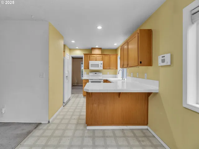 $399,900 | 58782 Evergreen Loop, St. Helens, OR 97051