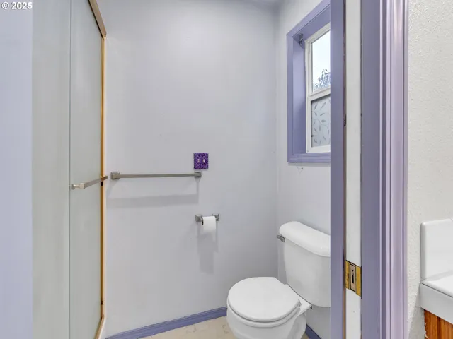 $399,900 | 58782 Evergreen Loop, St. Helens, OR 97051