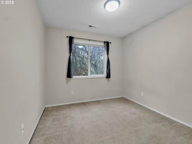 $399,900 | 58782 Evergreen Loop, St. Helens, OR 97051