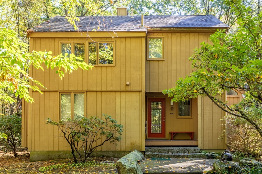 17 Jacob Gates Road Harvard, MA 01451 - Photo 1 of 33
