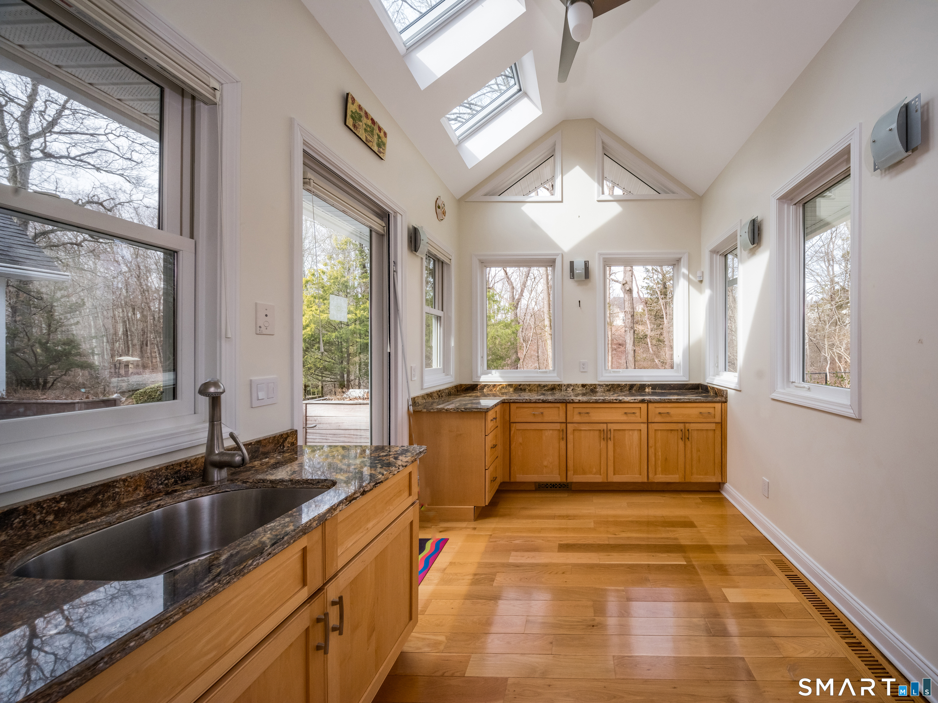 1800 Moose Hill Road Guilford, CT 06437 - Photo 14 of 39