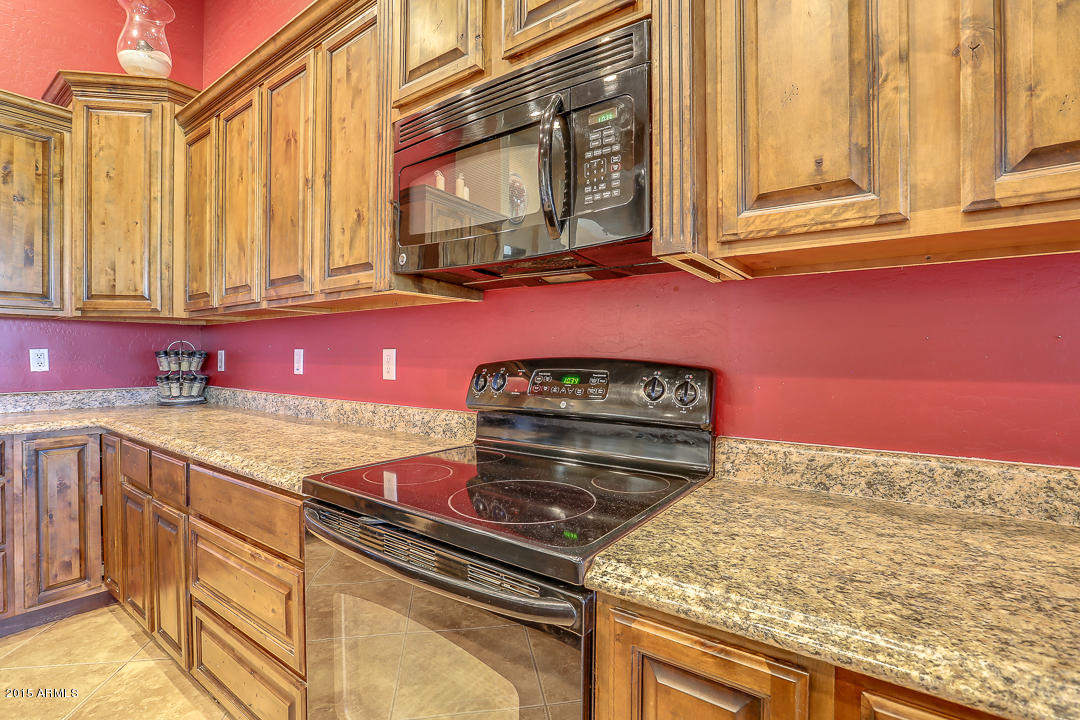 3736 East Via Del Rancho Gilbert, AZ 85298 - Photo 11 of 37 VDR_Ktchn4
