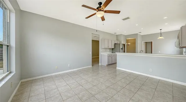 $420,000 | 5513 47th Court East, Bradenton, FL 34203