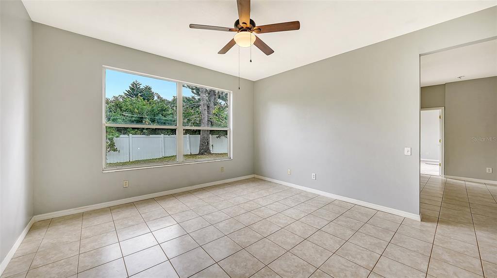 5513 47th Court East Bradenton, FL 34203 - Photo 16 of 35