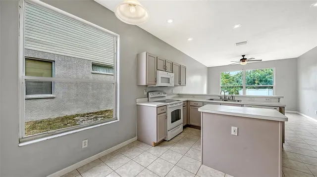 $420,000 | 5513 47th Court East, Bradenton, FL 34203