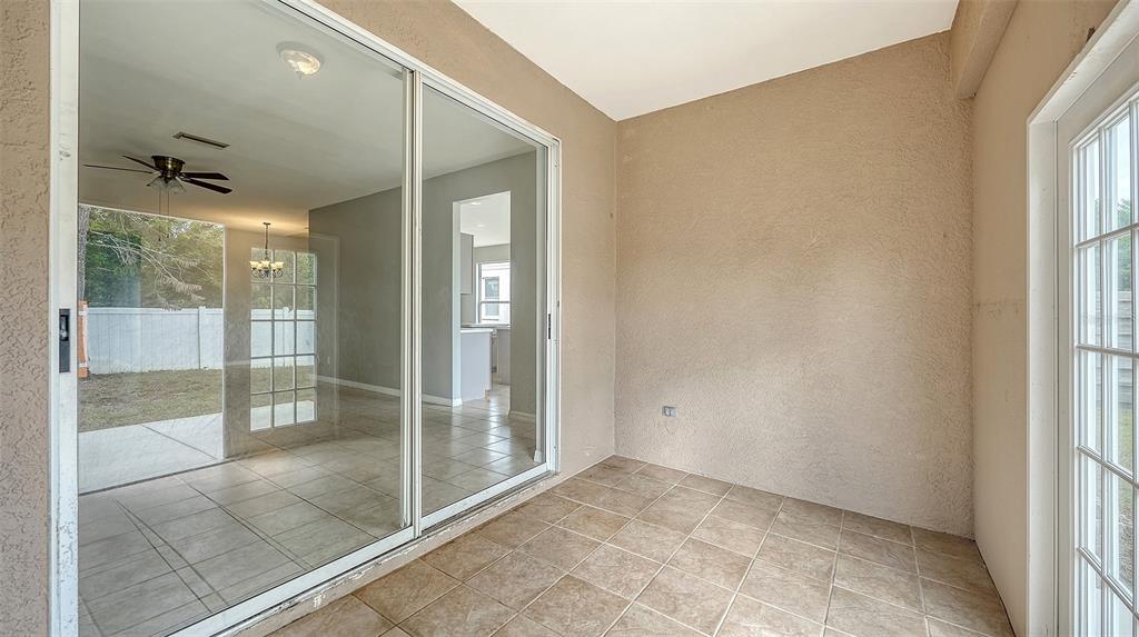 5513 47th Court East Bradenton, FL 34203 - Photo 33 of 35