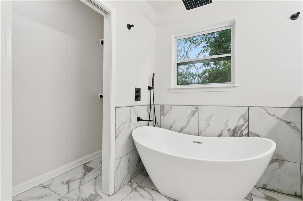 305 South Holly Street Hammond, LA 70403 - Photo 8 of 16