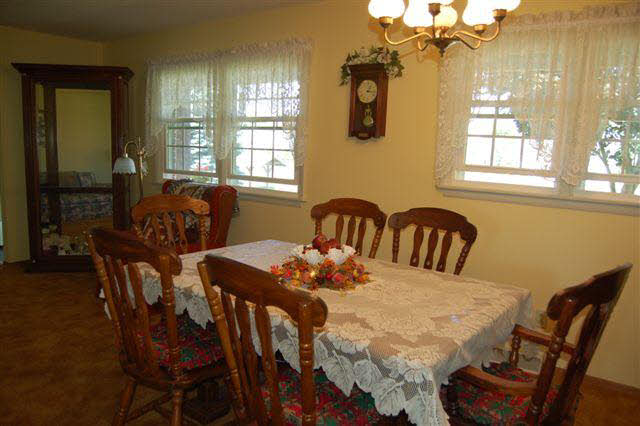 413 West Sterns Road Temperance, MI 48182 - Photo 7 of 17 DINING ROOM
