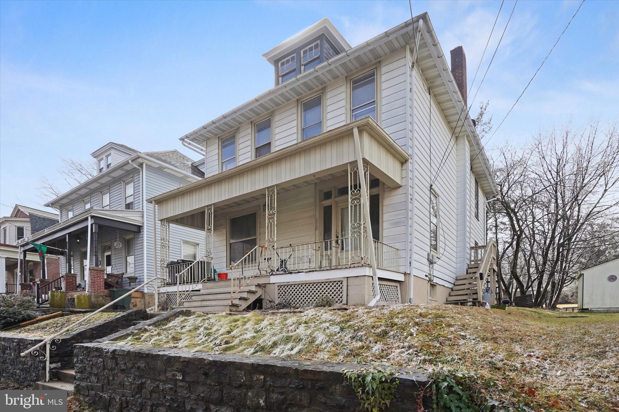 220 Philadelphia Reading, PA 19607 - Photo 2 of 22