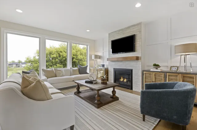 $1,549,736 | 13850 27th Street North, Stillwater, MN 55082