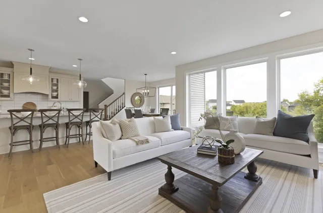 $1,549,736 | 13850 27th Street North, Stillwater, MN 55082