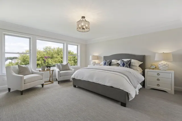 $1,549,736 | 13850 27th Street North, Stillwater, MN 55082