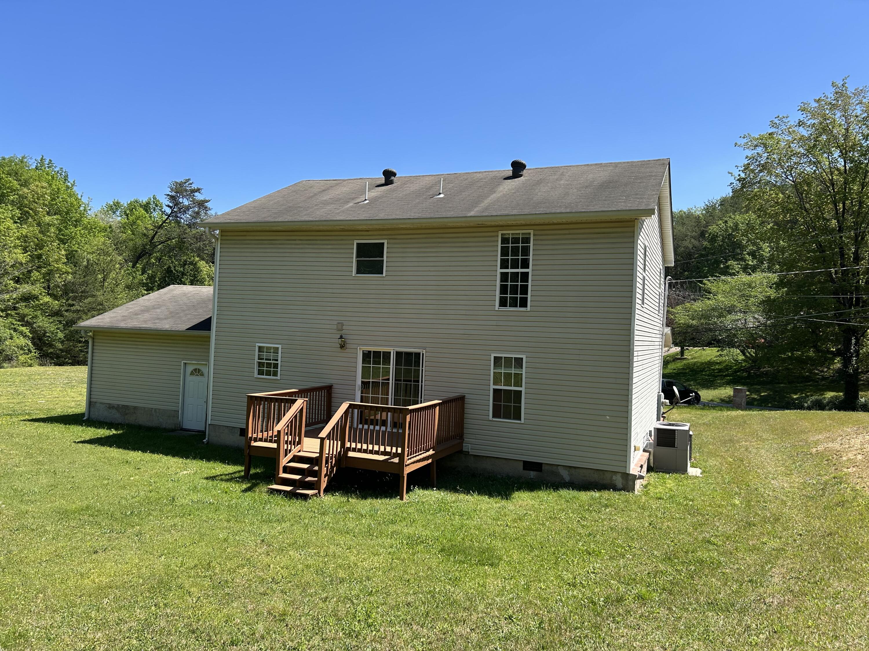 957 Lower Mill Road Hixson, TN 37343 - Photo 2 of 21 IMG_2914