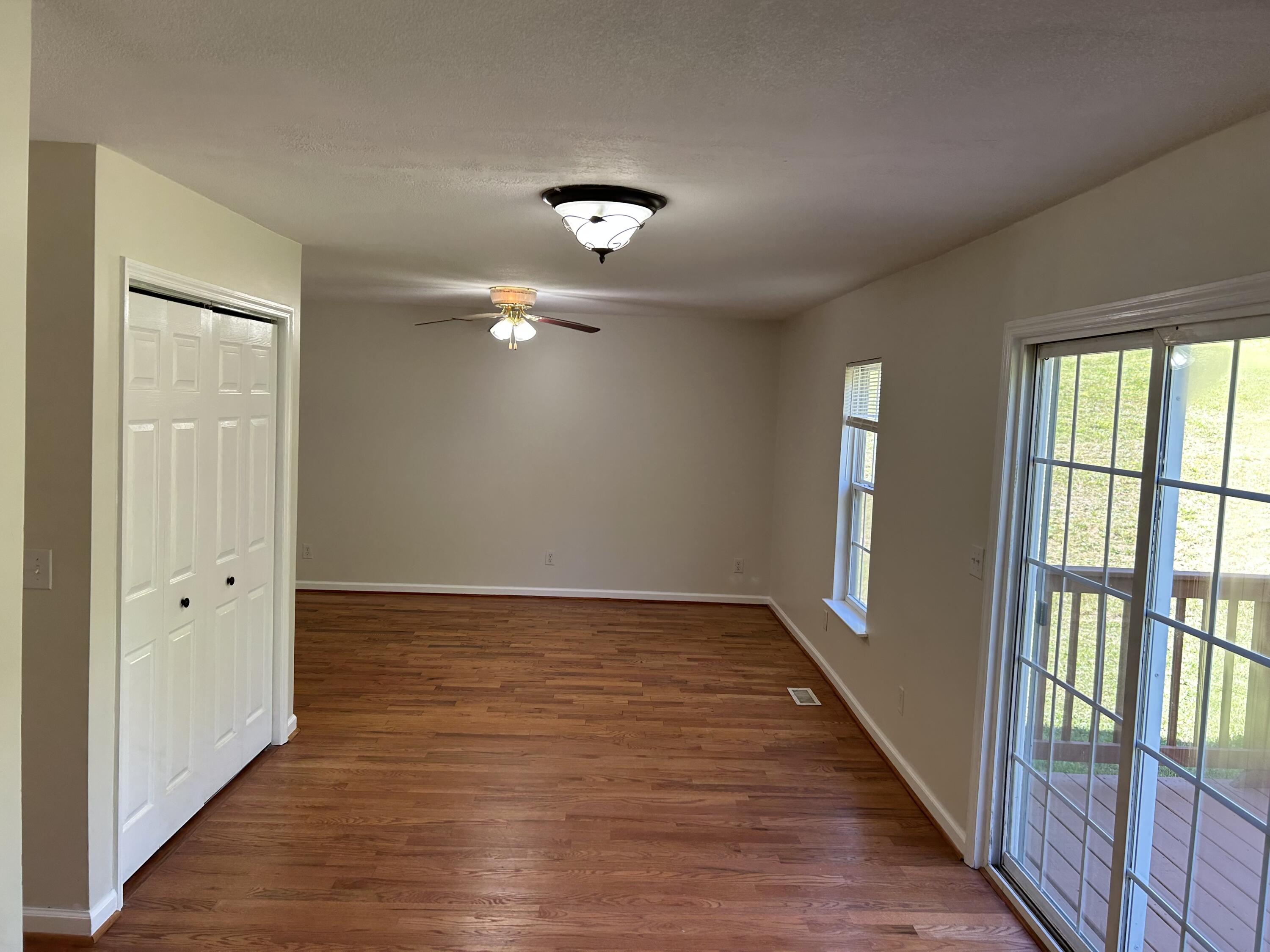 957 Lower Mill Road Hixson, TN 37343 - Photo 9 of 21 IMG_2926