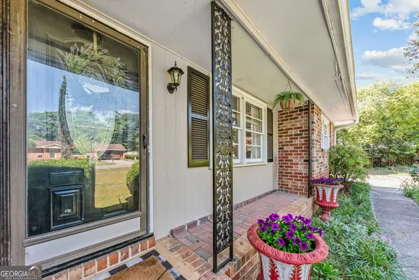 $425,000 | 157 Glendale Heights, Winterville, GA 30683