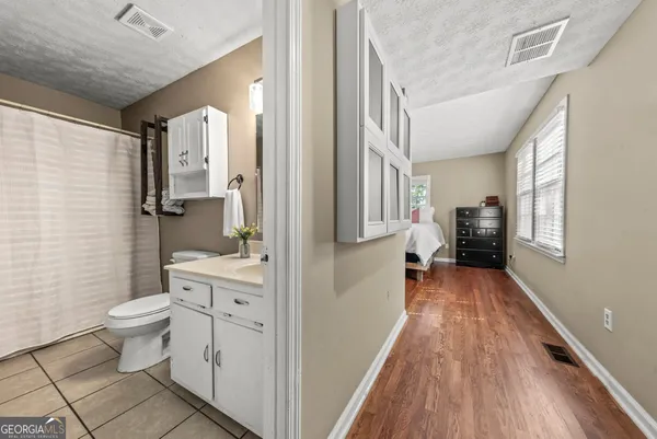 $425,000 | 157 Glendale Heights, Winterville, GA 30683