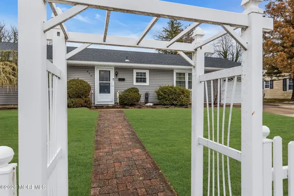 $649,000 | 496 Apple Valley Drive, Belford, NJ 07718