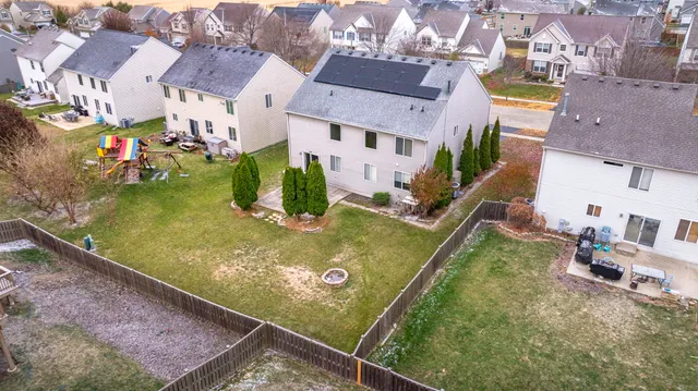 $400,000 | 1808 Wild Rose Trail, Joliet, IL 60431