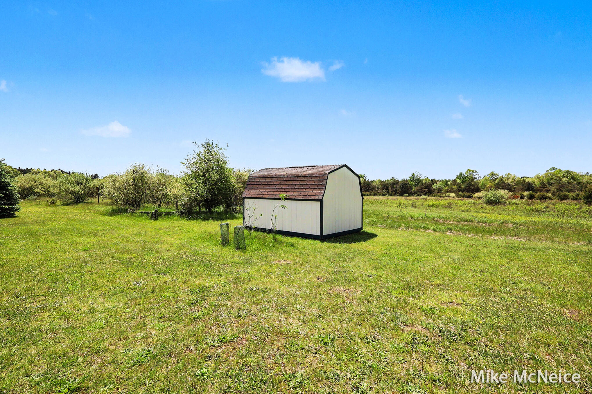 2079 West McMillan Road Muskegon, MI 49445 - Photo 5 of 36 IMG_9631