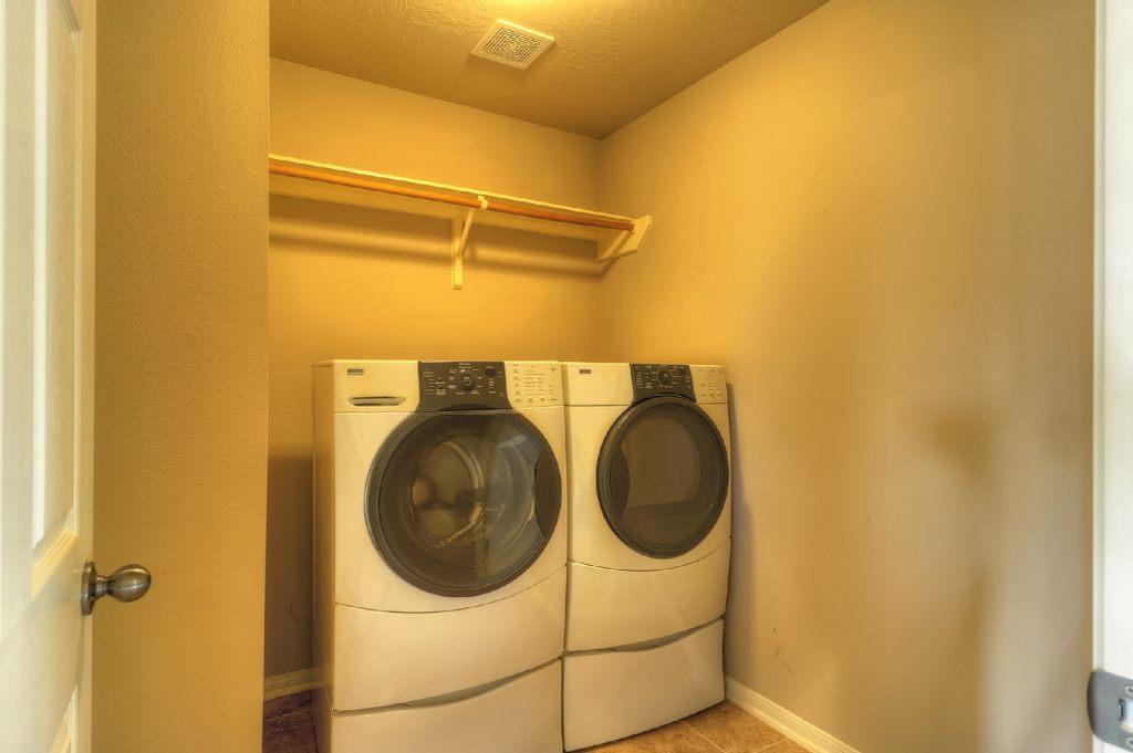 19918 Hardsville Drive Spring, TX 77388 - Photo 18 of 22 Washer and Dryer Included.