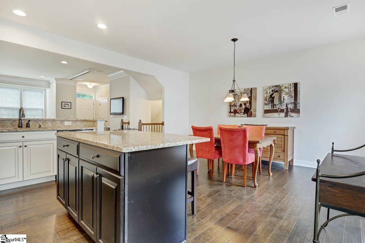 268 Rocky Slope Road Greenville, SC 29607 - Photo 14 of 36 Gallery Image 14
