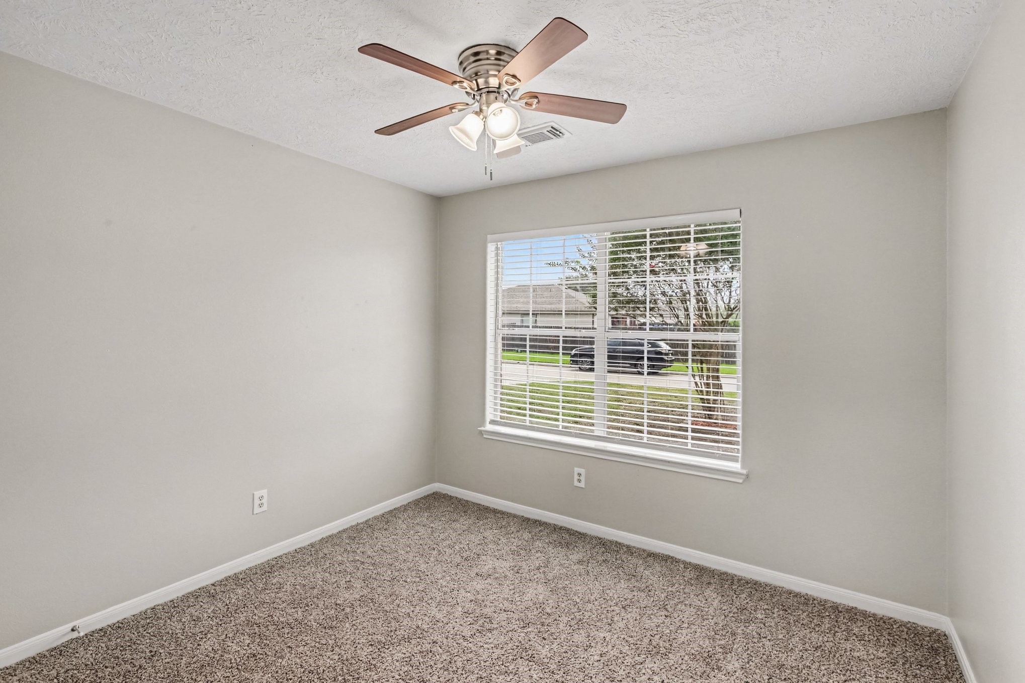4914 Comal River Loop Spring, TX 77386 - Photo 10 of 16