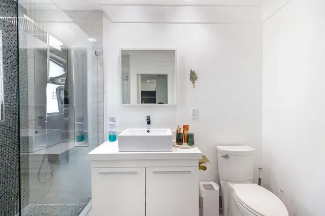 $4,950,000 | 290 Northwest 6th Street, Boca Raton, FL 33432