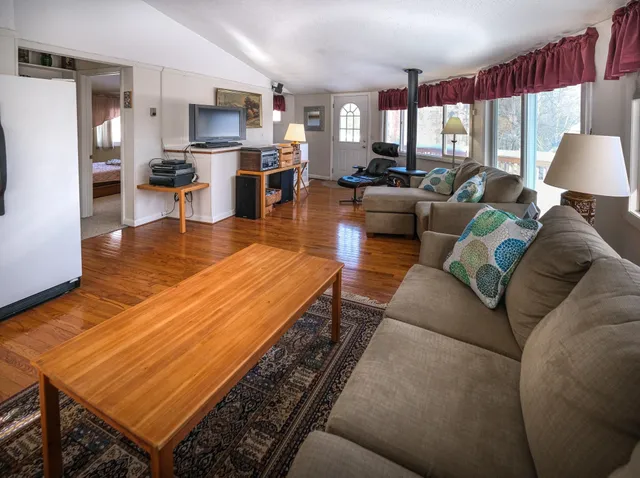 $525,000 | 141 Upper Crossroad, Ludlow, VT 05149