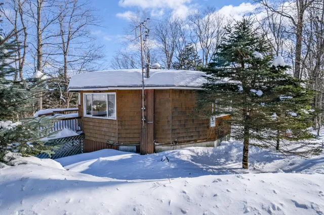 $525,000 | 141 Upper Crossroad, Ludlow, VT 05149