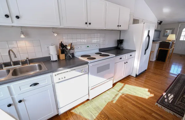 $525,000 | 141 Upper Crossroad, Ludlow, VT 05149