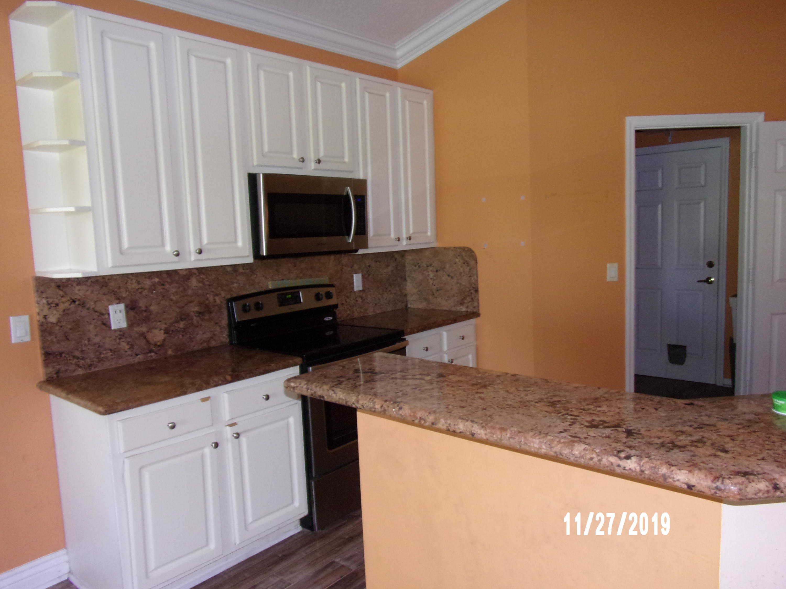12337 Cascades Pointe Drive Boca Raton, FL 33428 - Photo 5 of 19 026