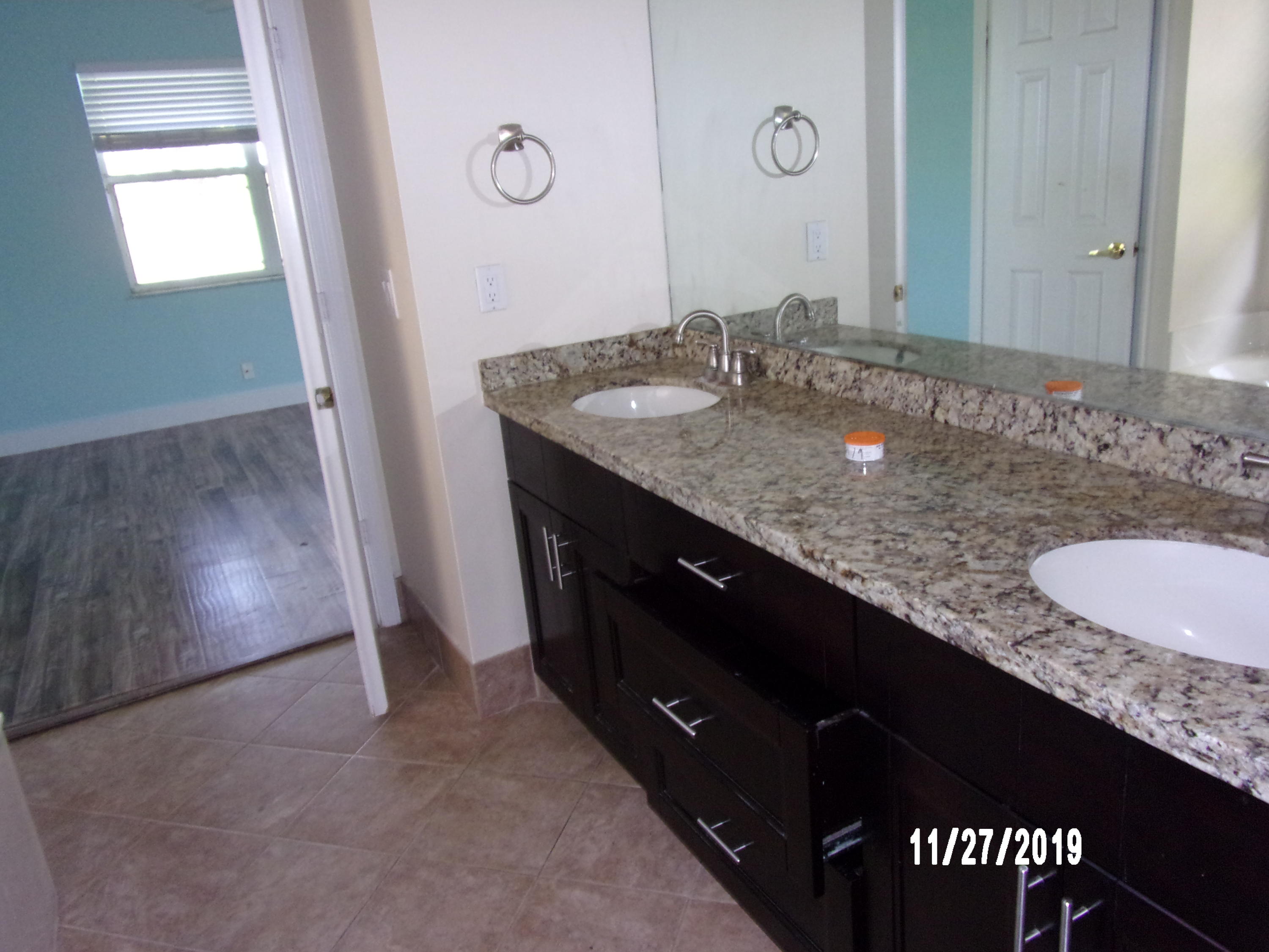 12337 Cascades Pointe Drive Boca Raton, FL 33428 - Photo 10 of 19 040