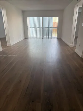 $2,200 | 6272 Northwest 186th Street, Unit 307, Hialeah, FL 33015