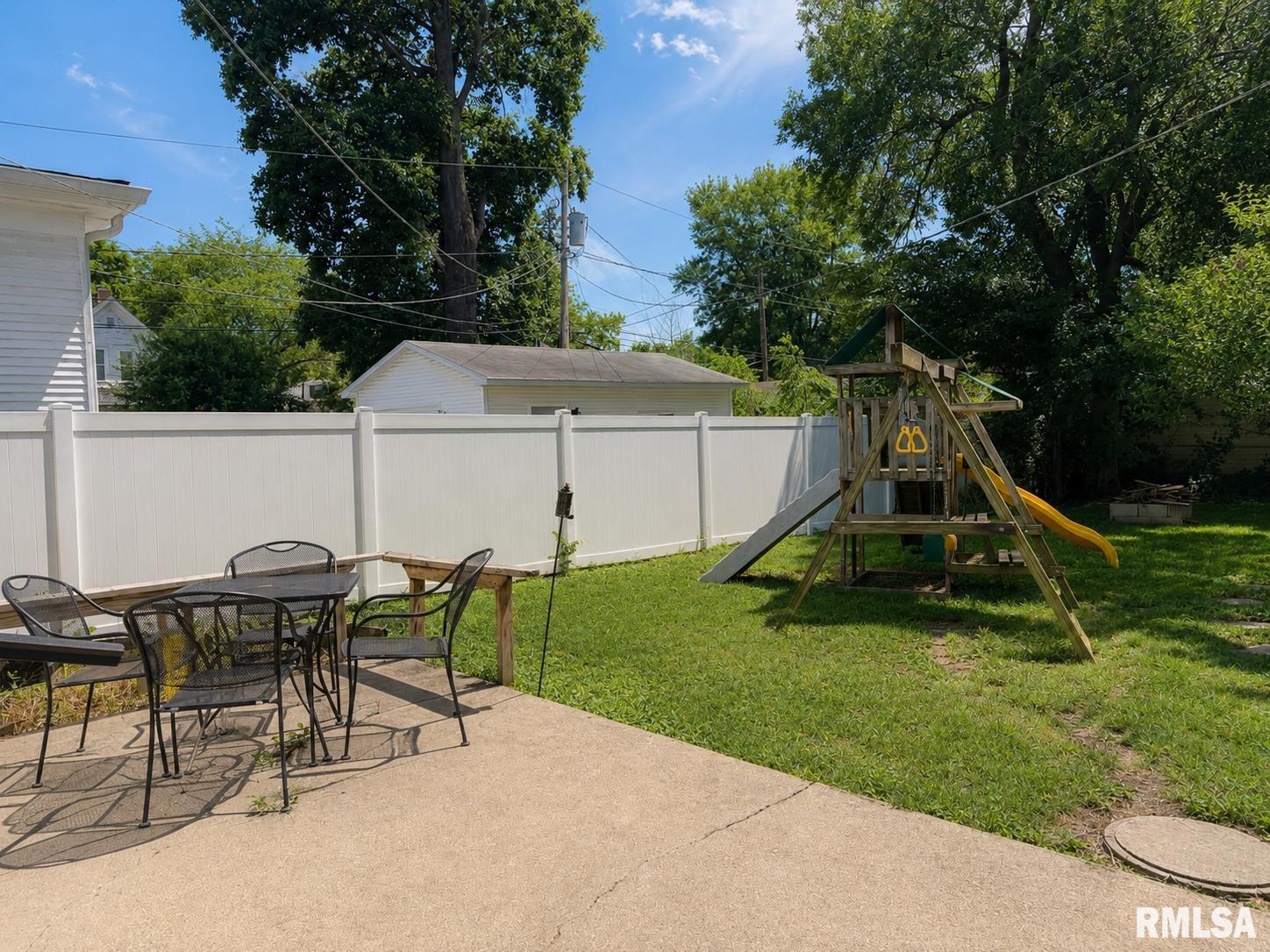 831 Henrietta Street Springfield, IL 62704 - Photo 26 of 27