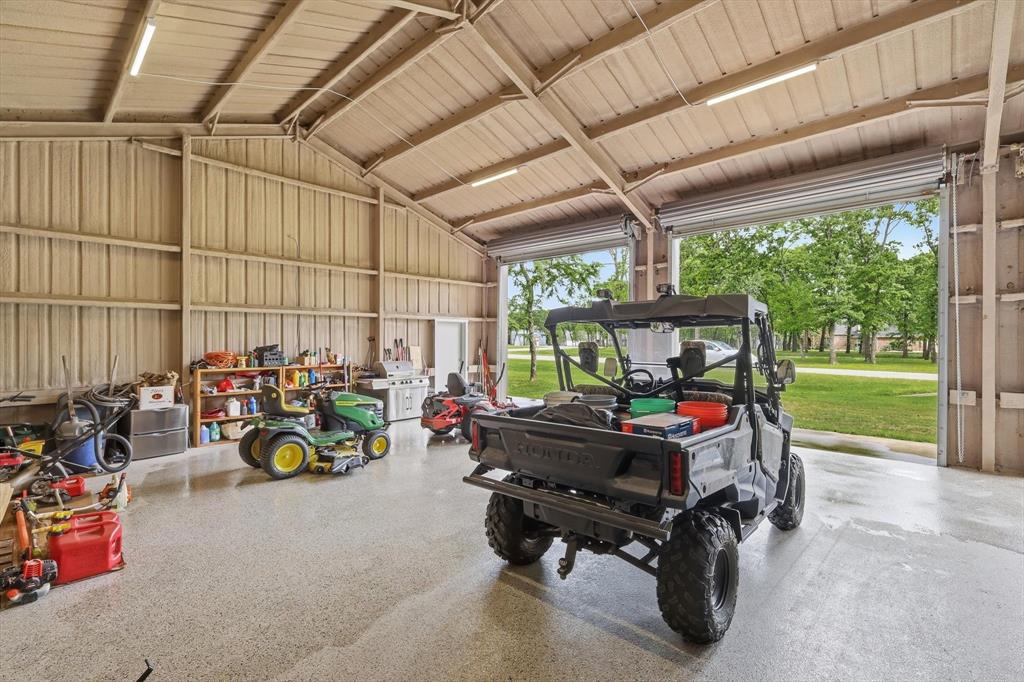 7366 Point Aquarius Quinlan, TX 75474 - Photo 24 of 30 a room with furniture and a large window
