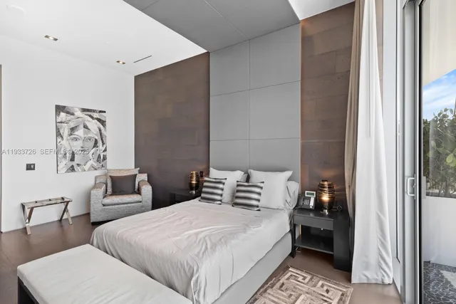 $7,790,000 | 200 Biscayne Blvd Way, Unit PH5404, Miami, FL 33131