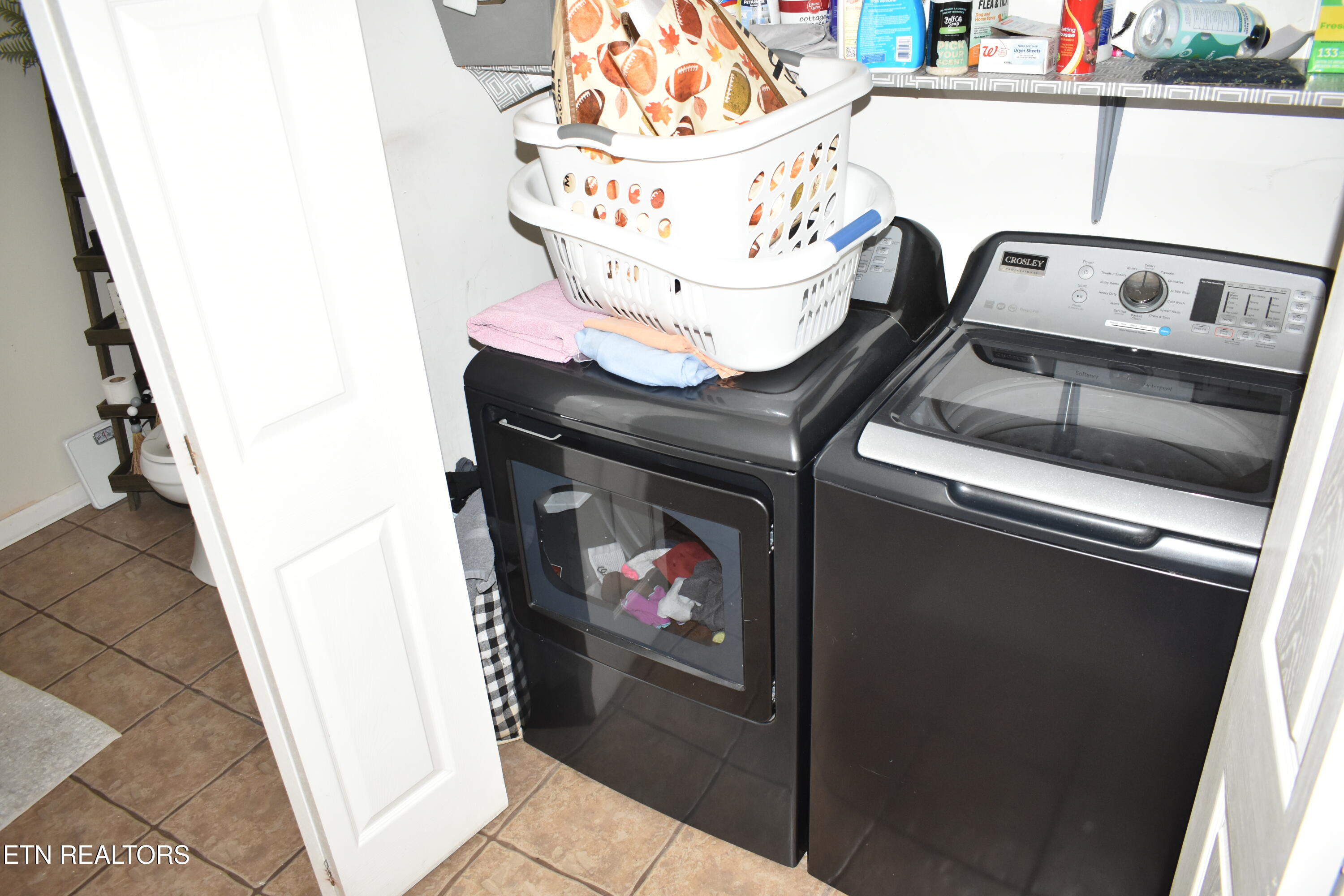 306 Mountain Road New Tazewell, TN 37825 - Photo 16 of 25 DSC_6733