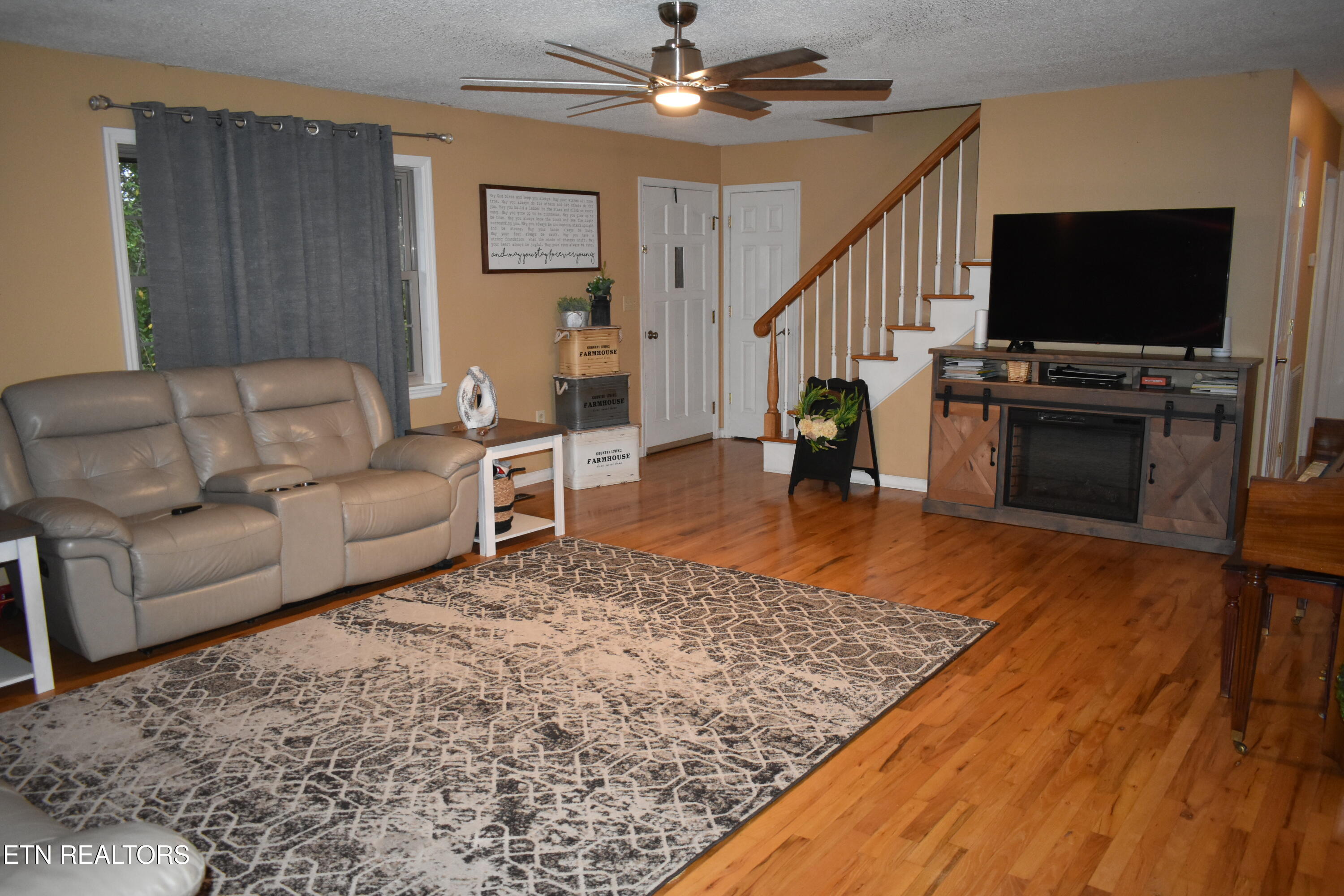 306 Mountain Road New Tazewell, TN 37825 - Photo 21 of 25 DSC_6751