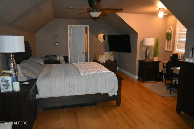 $390,000 | 306 Mountain Road, New Tazewell, TN 37825