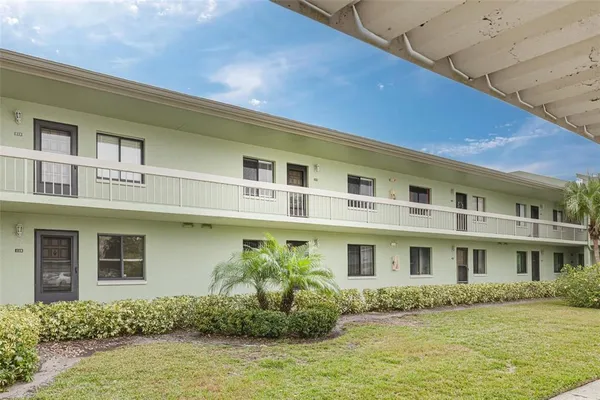 $1,800 | 218 Caryl Way, Oldsmar, FL 34677