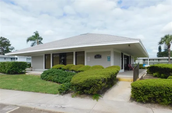 $1,800 | 218 Caryl Way, Oldsmar, FL 34677