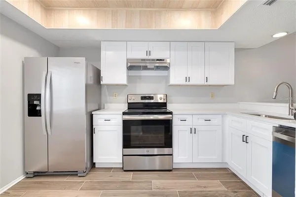 $1,800 | 218 Caryl Way, Oldsmar, FL 34677